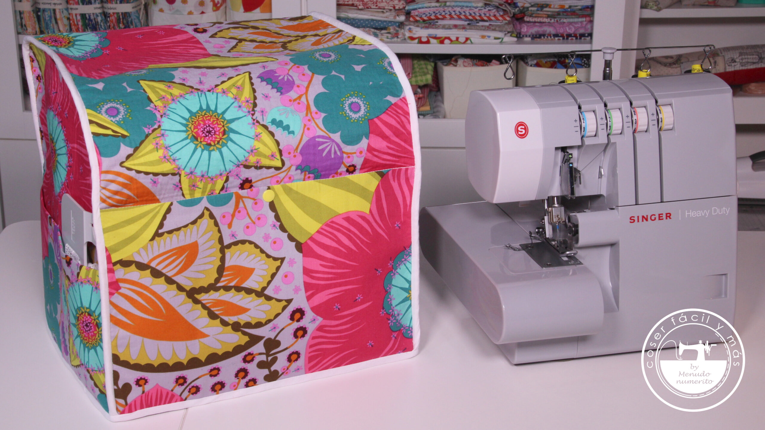 Funda de máquina de coser en patchwork